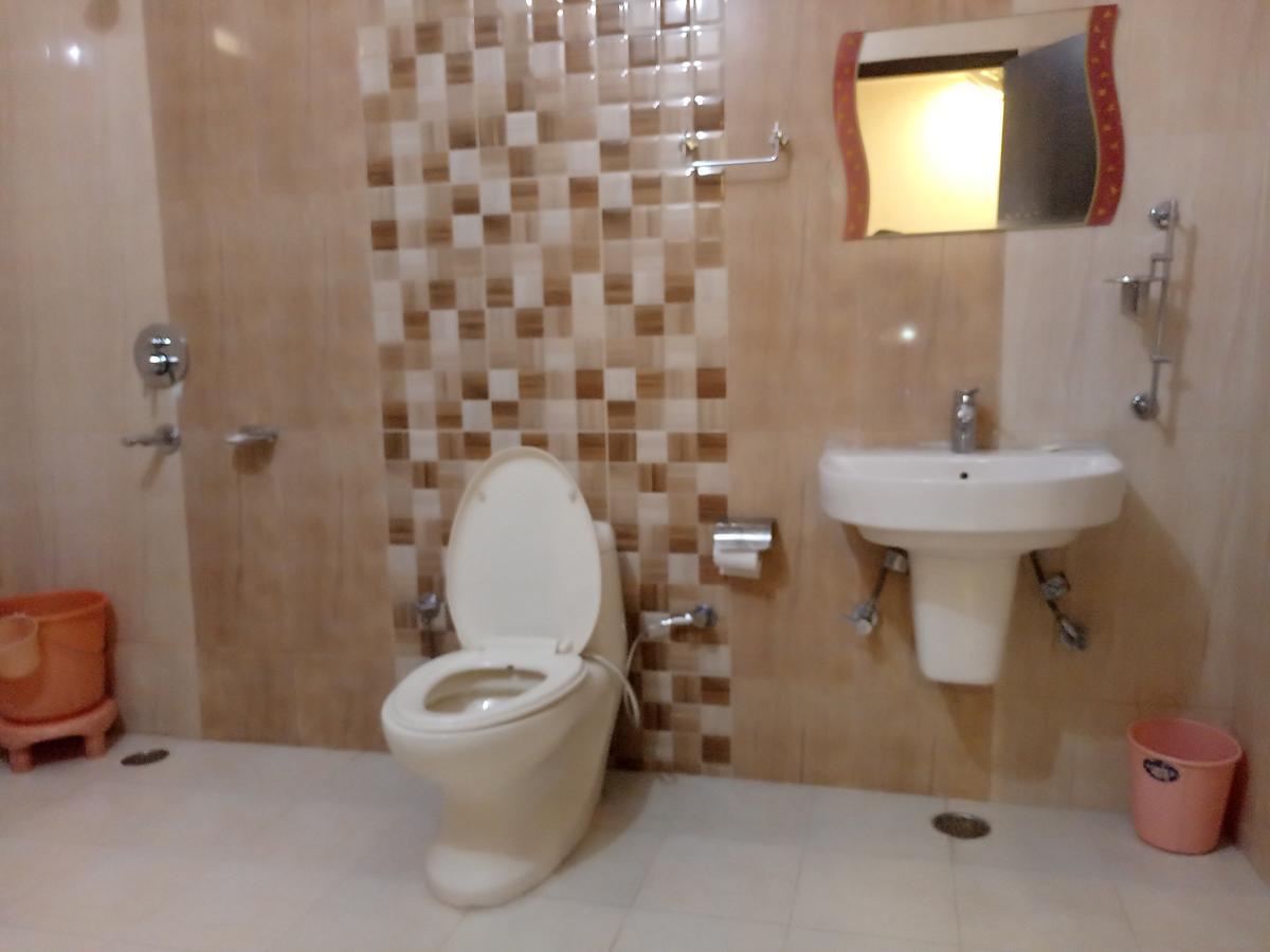Hotel Wildrose Dalhousie Ngoại thất bức ảnh